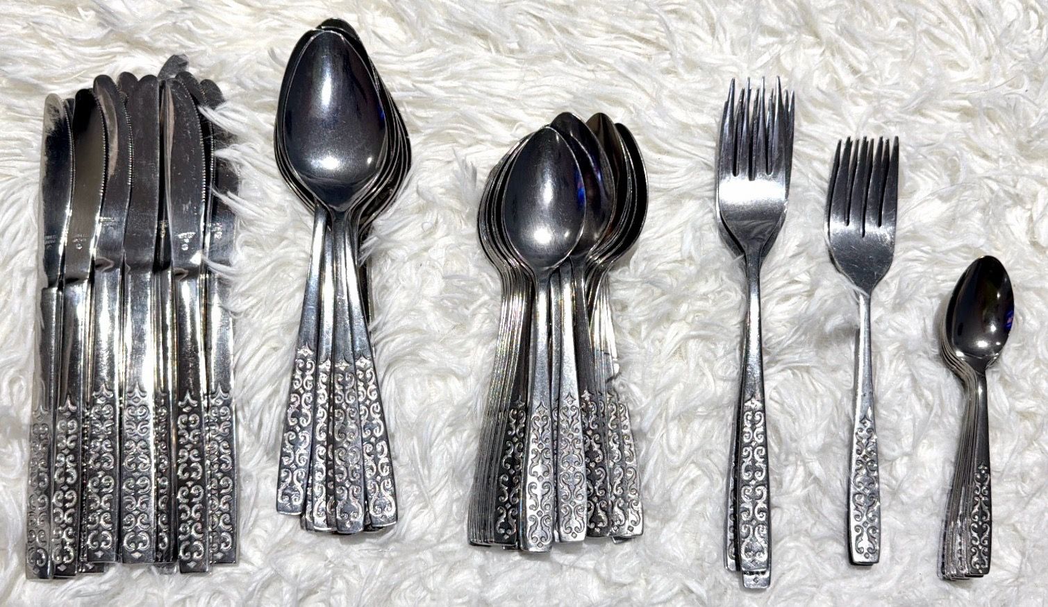 Imperial International Cadiz Stainless Steel Flatware 69pc Set - photo 2