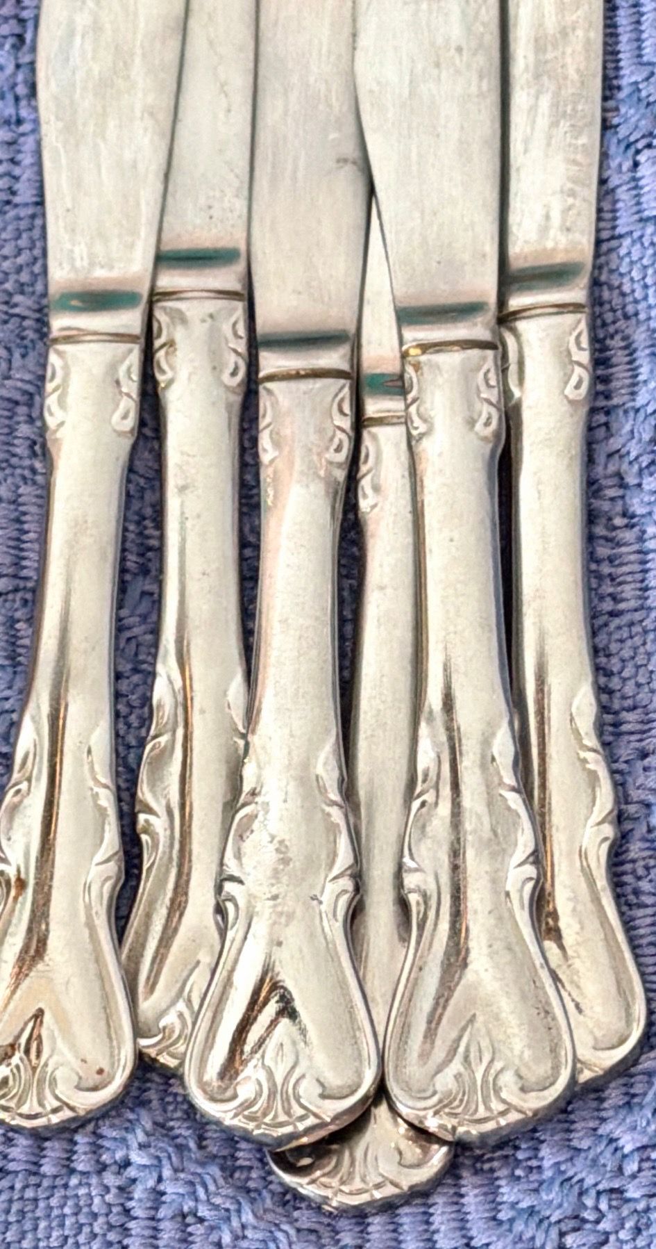 Cambridge “Jessica” Flatware-Stainless Steel-42 Piece Set - photo 3