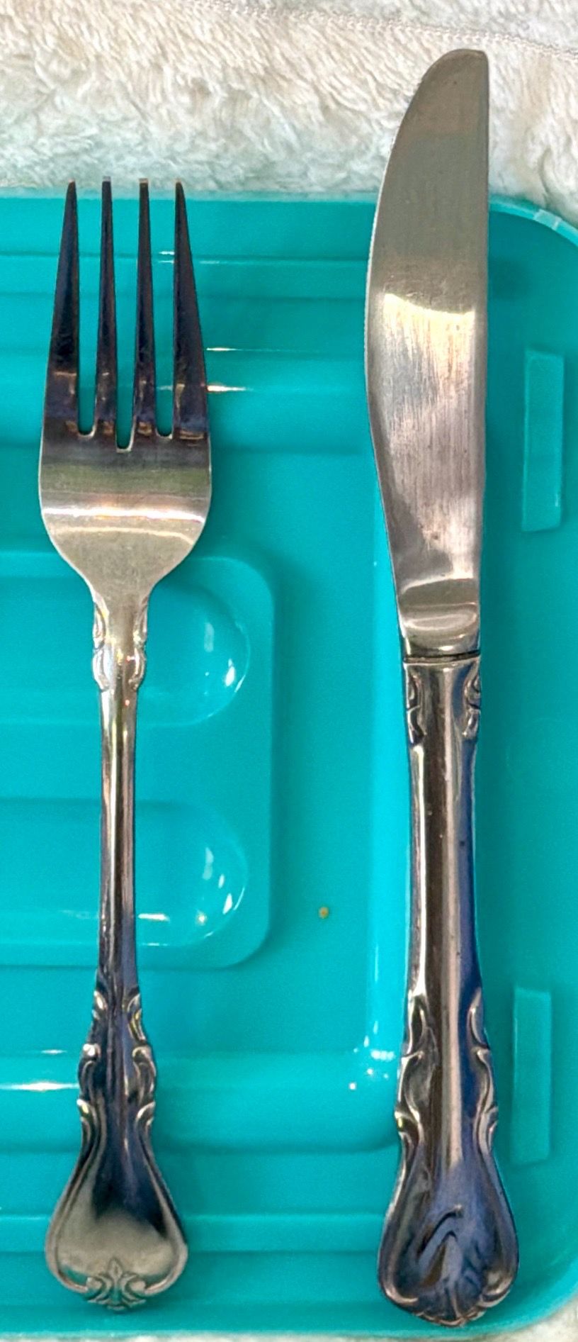 Cambridge “Jessica” Flatware-Stainless Steel-42 Piece Set - photo 4