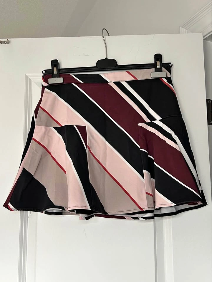 Club Monaco pink/black skirt