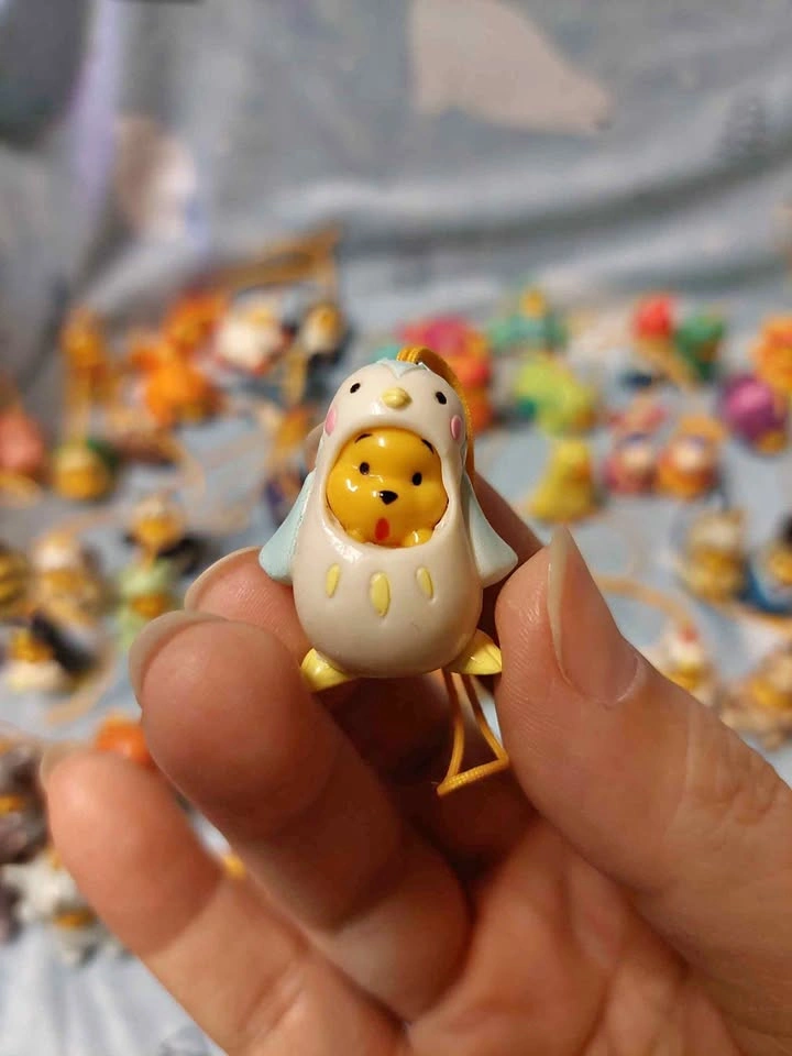 ⚽️ Peek-a-Pooh - Vintage Charm! Canary Pooh, Series 1!!