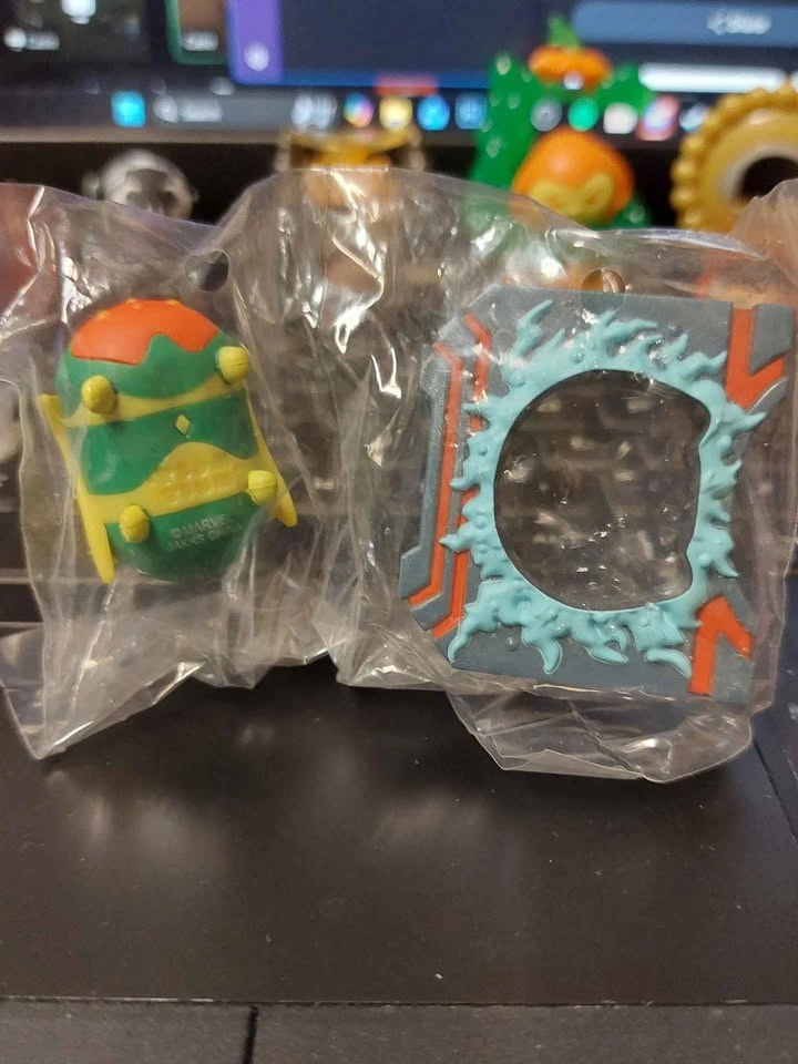 ⚽️ Marvel Tsum Tsum Mystery Pack - Vision, Series 1 - photo 2