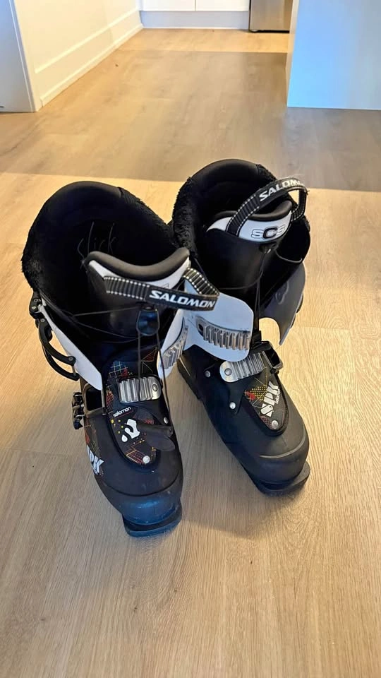 Salomon SPK Kid Pro Ski Boots ⚽