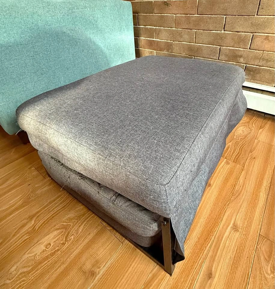 FREE Fold-out Ottoman Bed