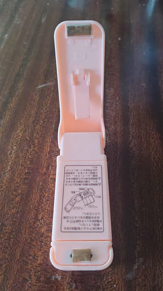 Hand Held, Small Heat Sealer - Pink image indicator(2)