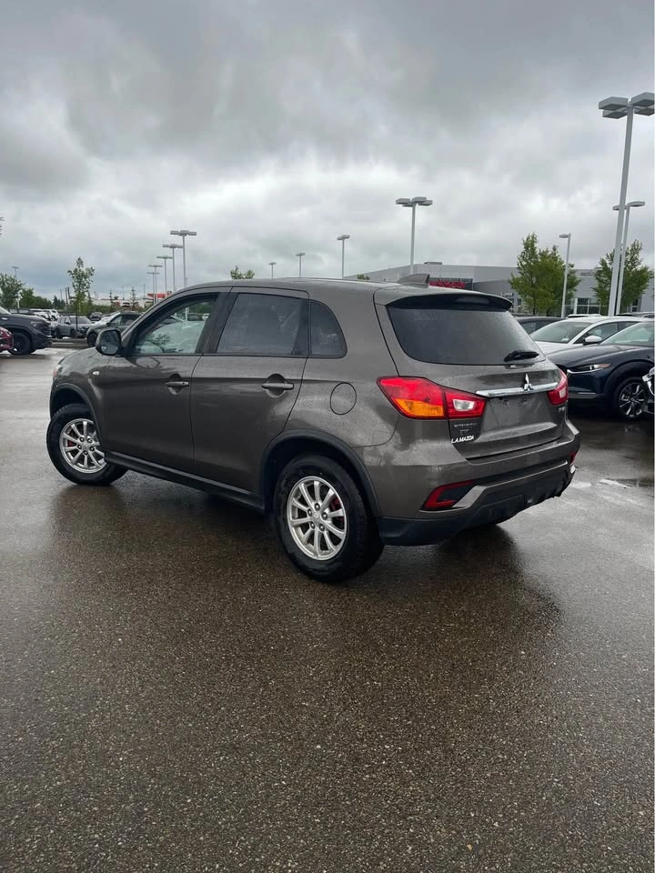 2018 Mitsubishi RVR - photo 2