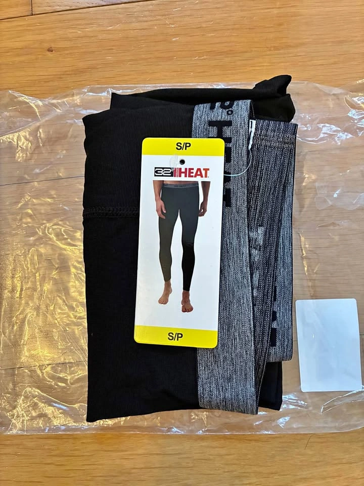 NEW Men’s thermal base layer bottoms small