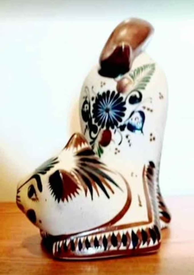 Unique Signed Hand Crafted Tonala Cat - photo 2