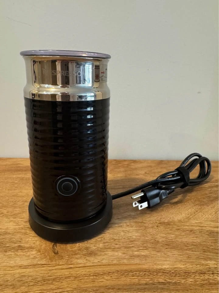 ⚽️ Cafe Au Lait Bundle - Le Creuset French Press & Nespresso - photo 5