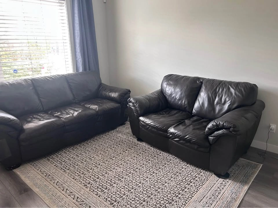 Leather Sofa & Loveseat Set – Comfortable & Stylish - photo 4