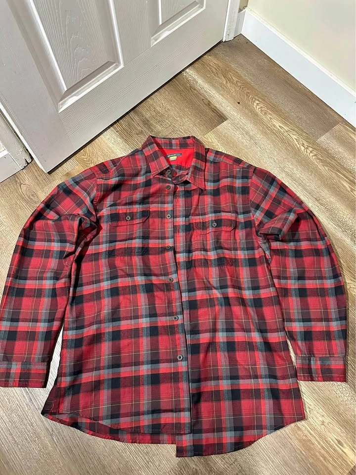 Eddie Bauer Men's Large Red Plaid Flannel Shirt