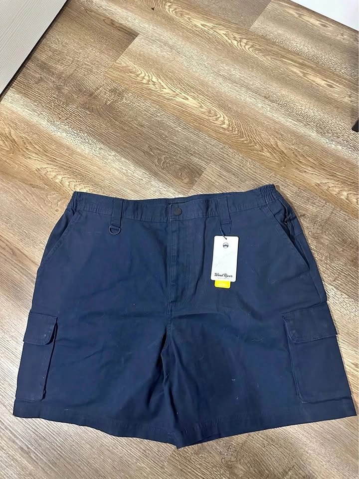 SIZE 38 Wind River Hiker Cargo Shorts