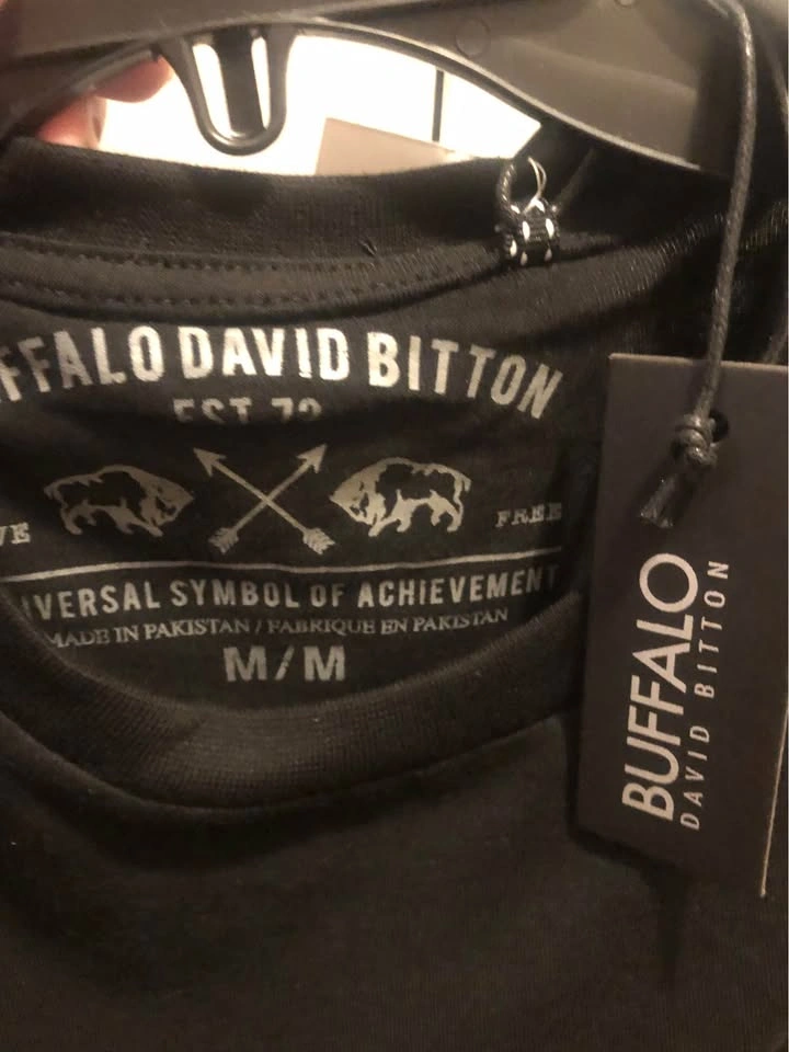 ⚽️ David Bitton Men’s Buffalo TShirt - photo 3