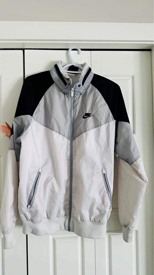 Nike windbreaker