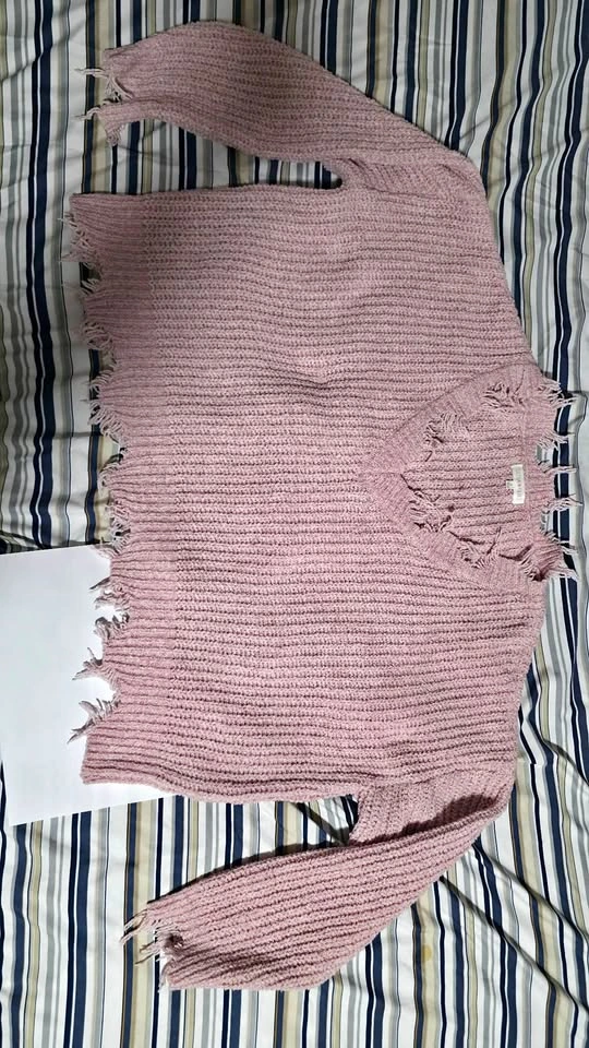 Ultra Flirt Distressed Cropped V-Neck Sweater