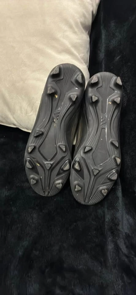 Adidas F50 Soccer Cleats kids size 4 USA - photo 2