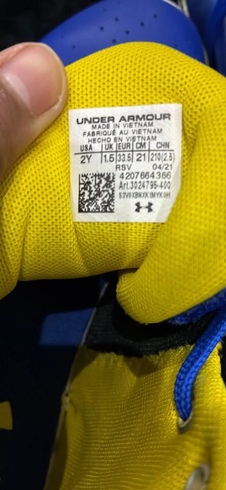 Under Armour Jet Basketball Shoes Blue/Yellow size 2y - photo 3