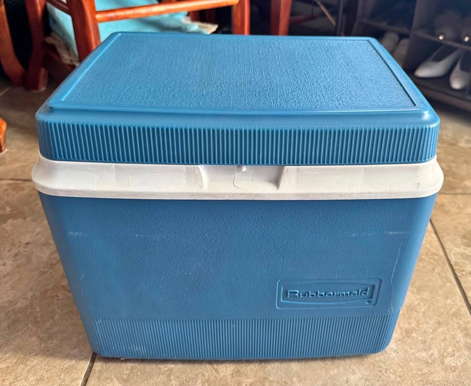 Rubbermaid Gott 1924 Cooler