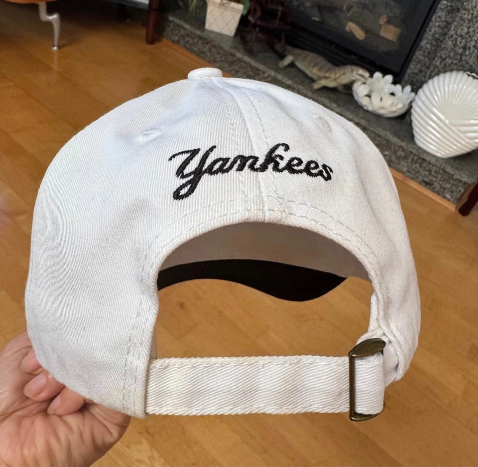 New York Yankees Baseball Cap - photo 3