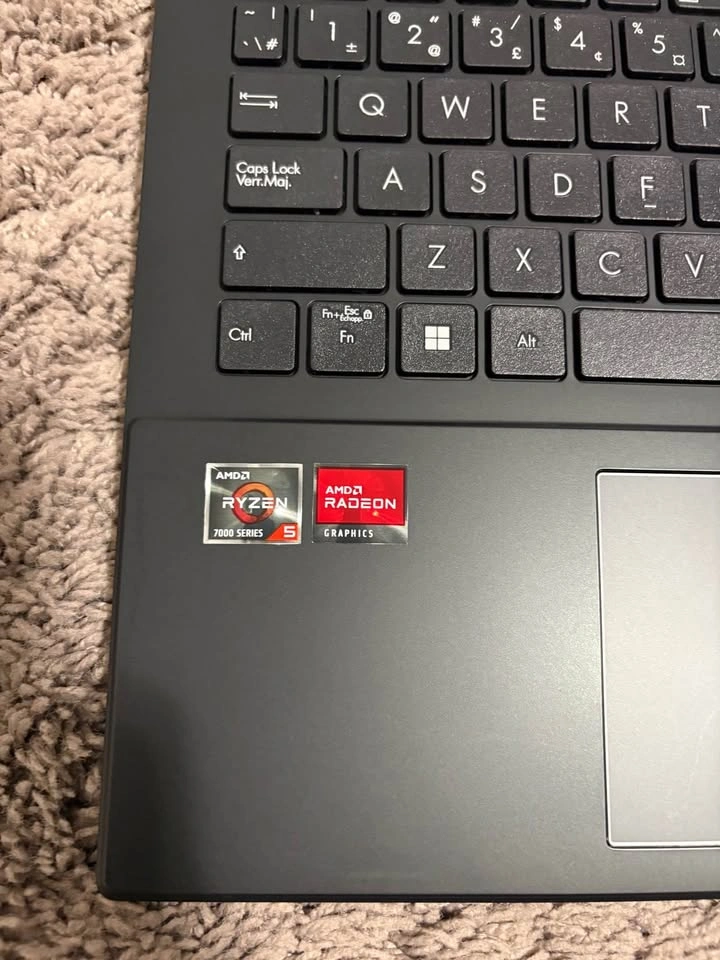 ASUS Vivobook Go 15 – Ryzen 5 | 8GB RAM | 256GB SSD | Like New - photo 4