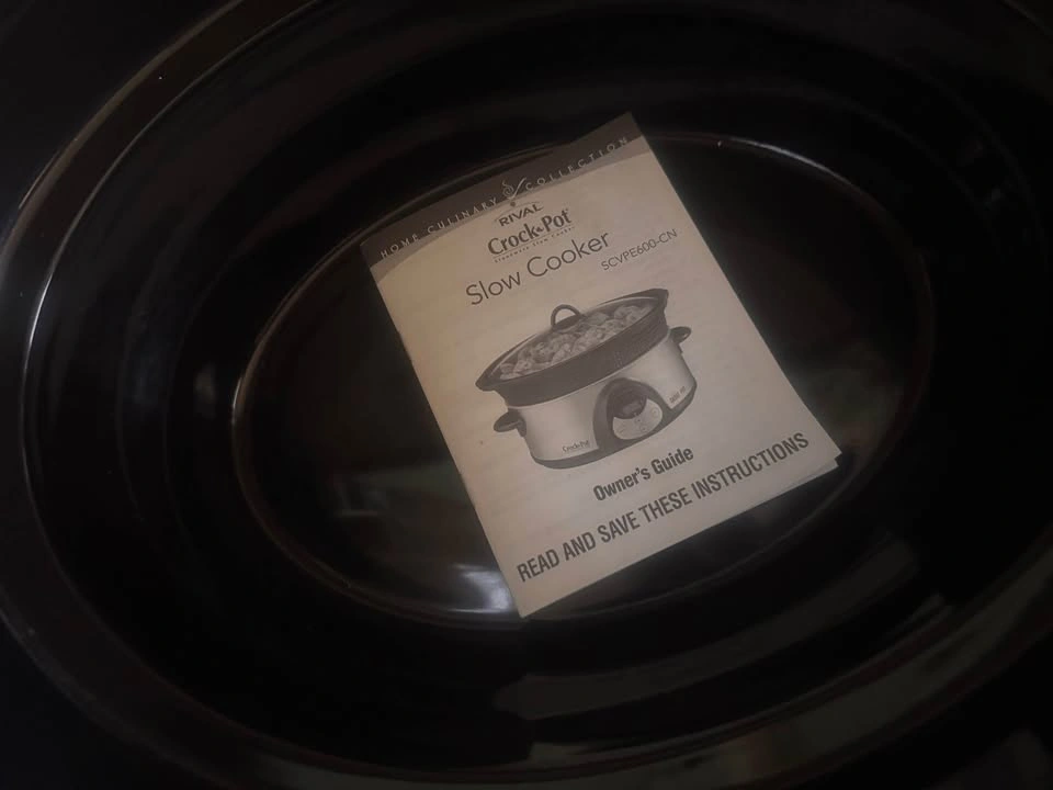 Crock Pot Slow Cooker 4QT - photo 3