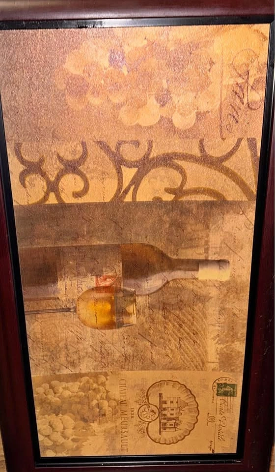 PICKUP TODAY Vintage Wine Collage Framed Wall Art