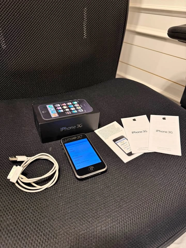 iPhone 3G Black 16 GB