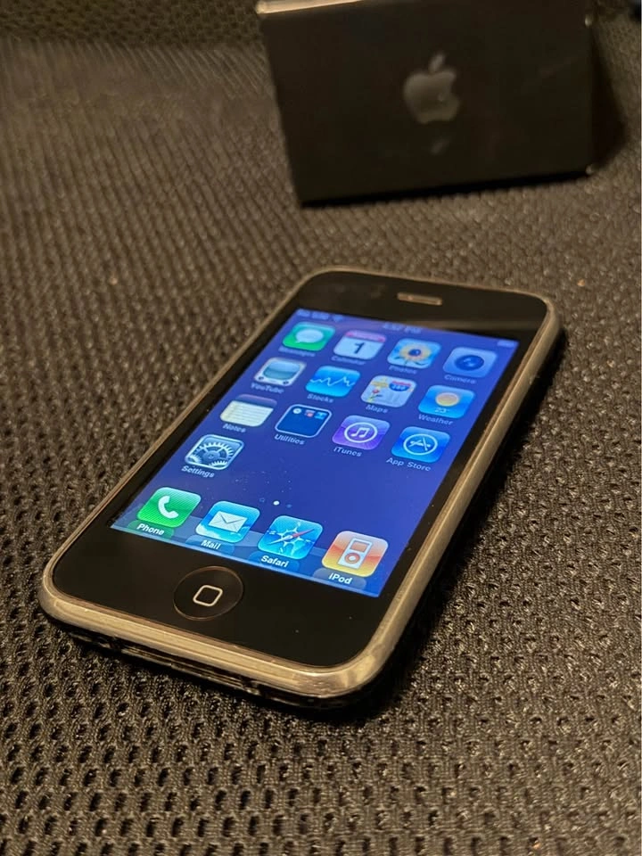 iPhone 3G Black 16 GB - photo 4