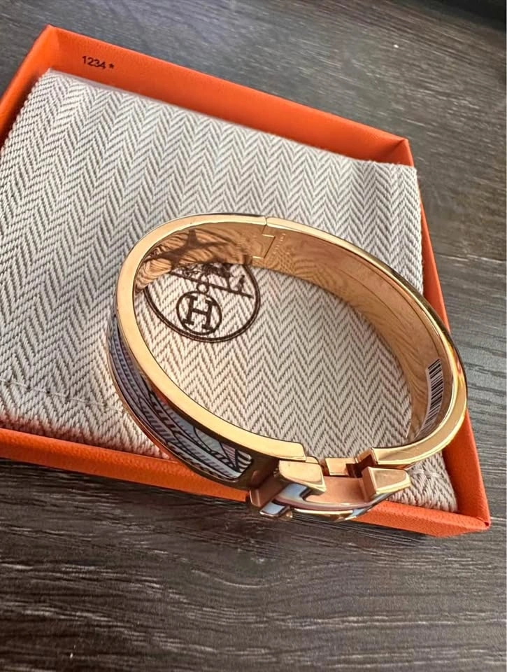 Hermes Pegase Clic H Bracelet