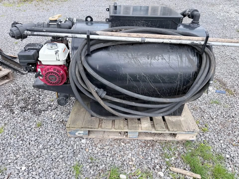 Driveway sealing spray unit - photo 4