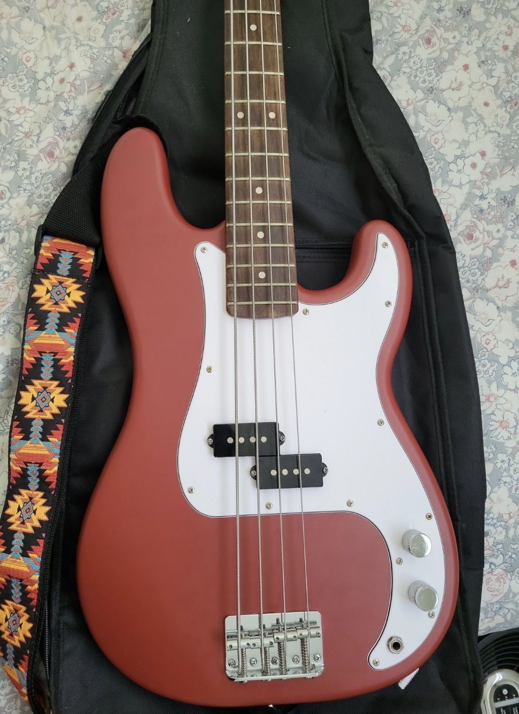 Squier Precision Bass with carrying case