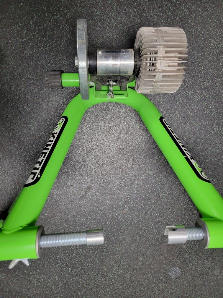 Kinetic Bike Trainer - photo 3