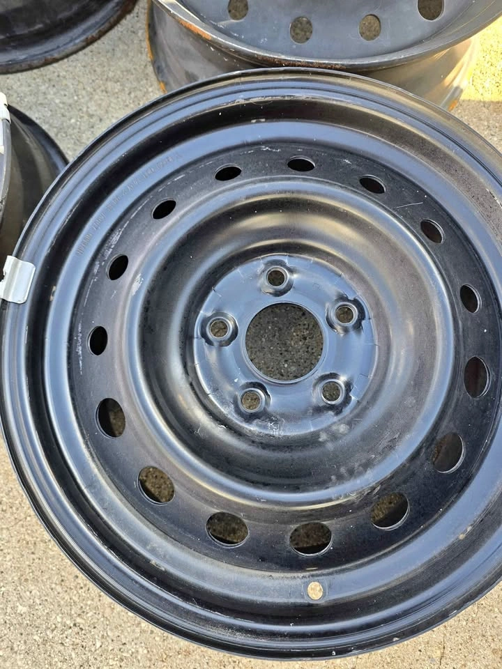 Nissan TOPY Wheels