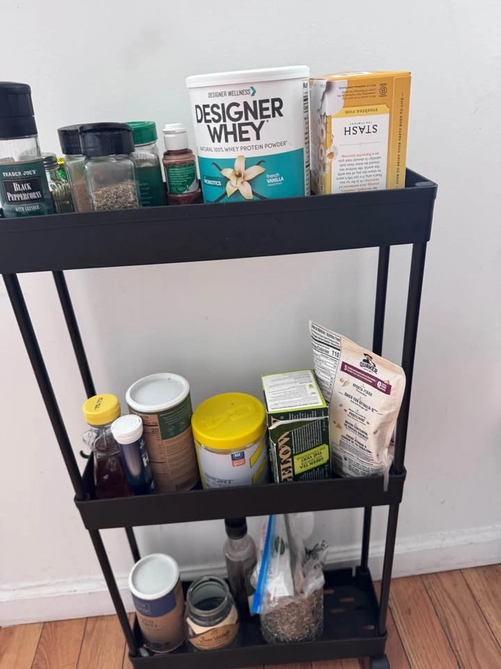 Plastic organizers and small table - photo 3