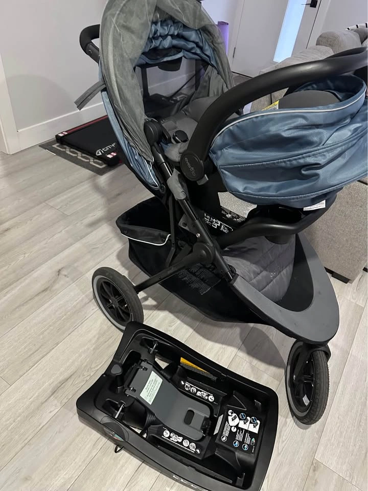 Baby Stroller and Car Seat - photo 2