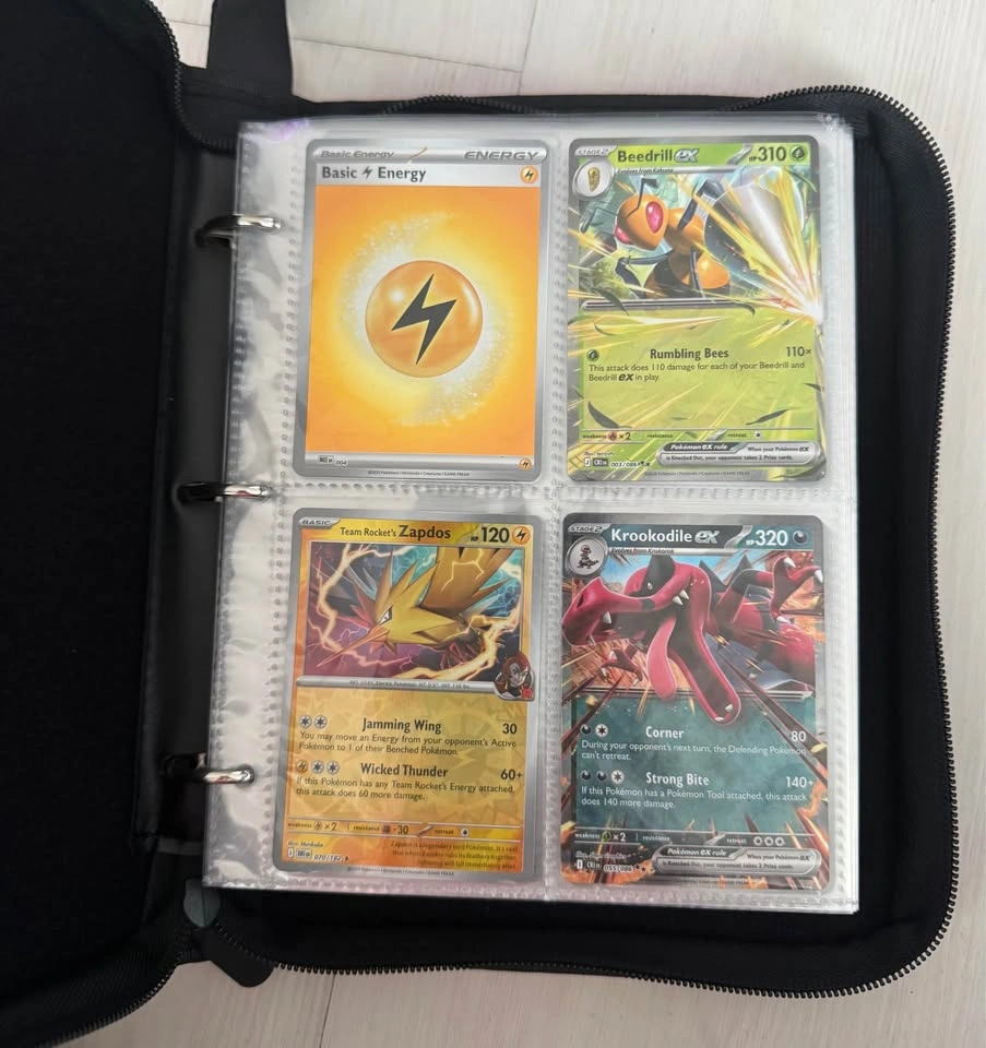 Filled Pokémon card binder - photo 2