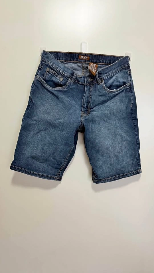 AD 1970 Men's Denim Shorts – Size 34