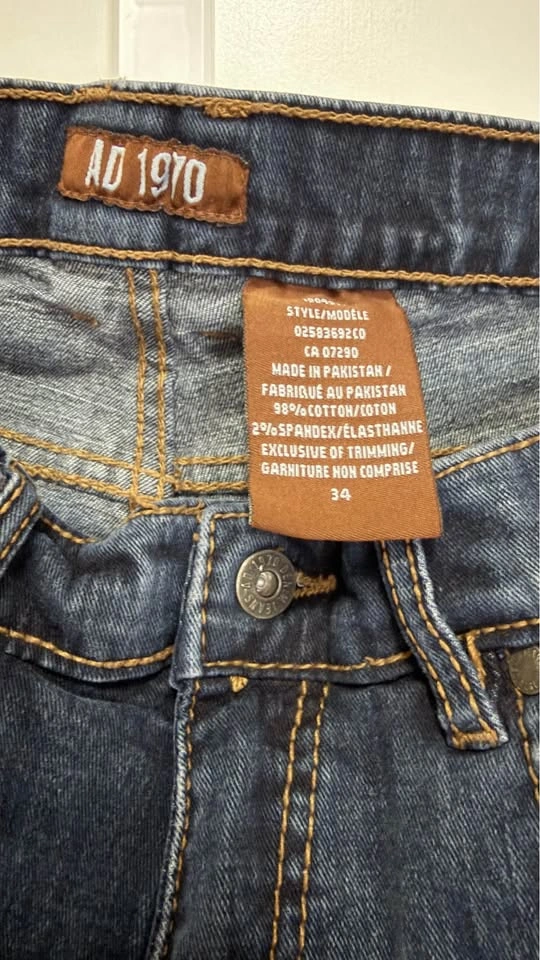 AD 1970 Men's Denim Shorts – Size 34 - photo 2