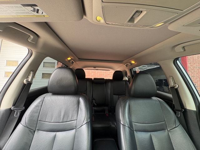 2015 Nissan Rogue AWD – AS IS - photo 5
