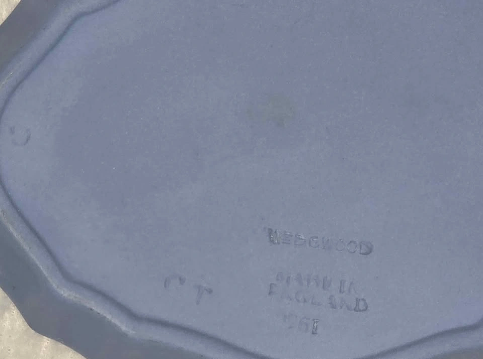 Wedgwood Blue Jasperware Oval Trinket Dish - photo 5