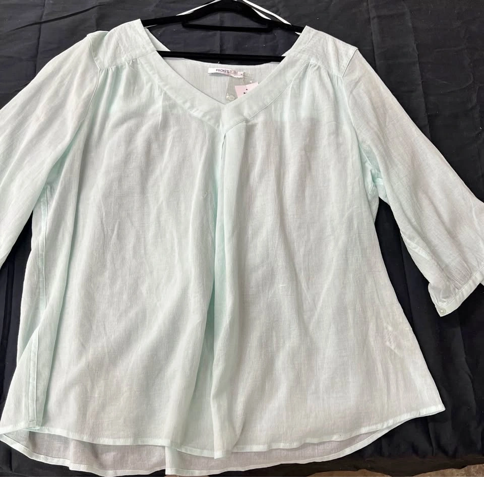 ⚽ Light Blue Blouse- 2XL