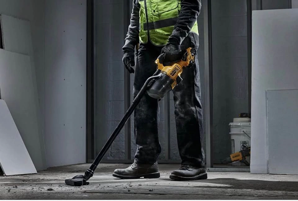NEW DEWALT 20V MAX Cordless Hand Vacuum + Attachments - photo 4