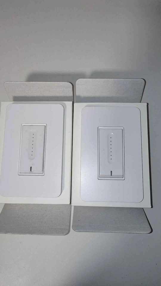 Smart dimmer switch - photo 2