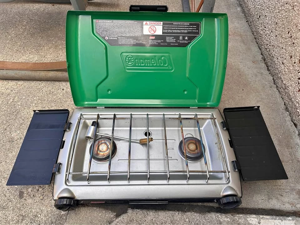 Coleman 2-Burner Propane Camp Stove – Portable Camping Stove
