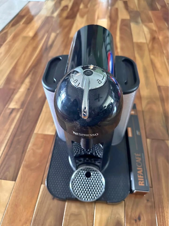 Nespresso VertuoLine Coffee & Espresso Machine (GCA1) – Black
