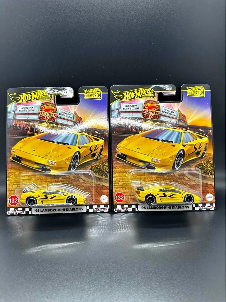 Hot Wheels Premium Boulevard ‘95 Lamborghini Diablo SV