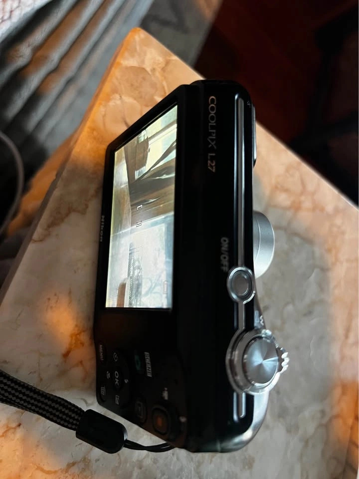 Nikon Coolpix L27 16.1MP Digital Camera Bundle - photo 3
