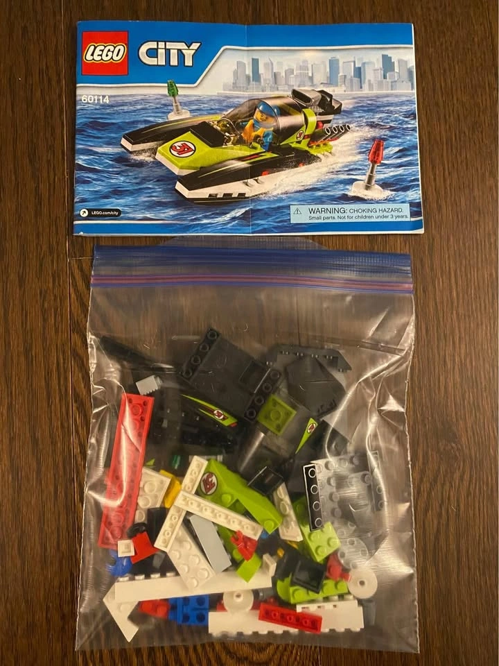Lego City Race Boat - 95 Pieces ⚽️ - photo 2