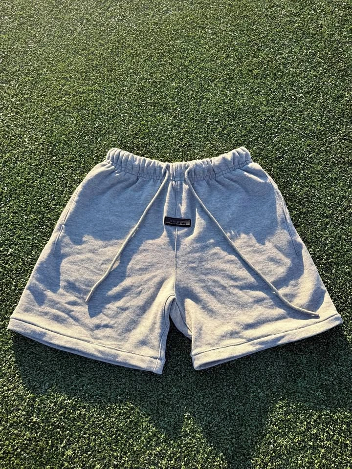 Fear of God Essentials Sweatshort Light Oatmeal
