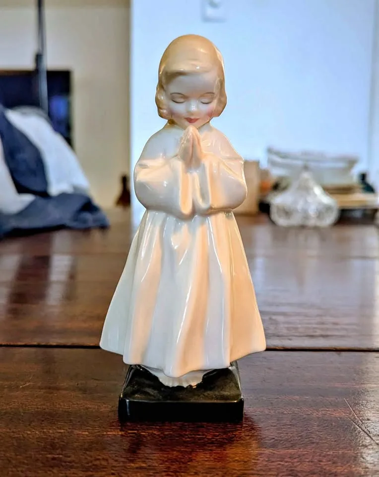 Vintage Royal Doulton Figurines - "Bedtime" and "Darling" thumbnail